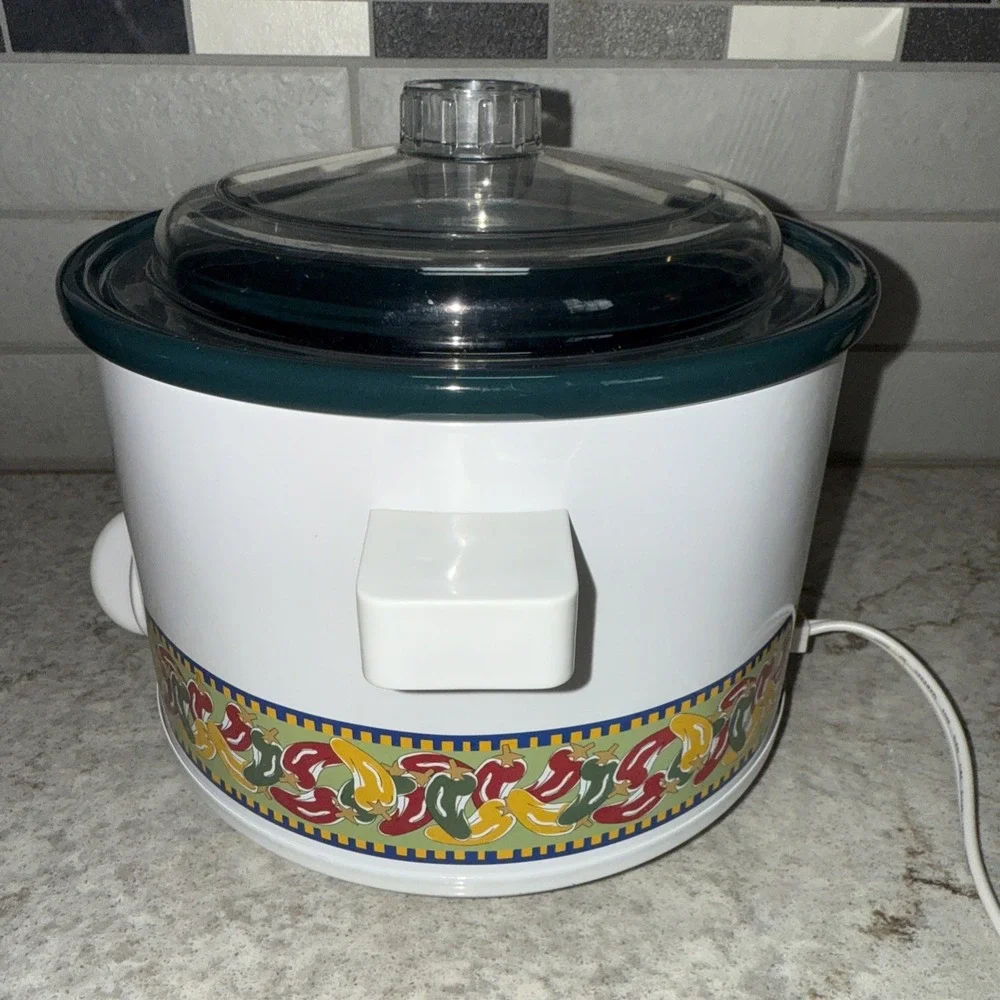Rival Crock Pot 3122 Slow Cooker 2 Quart Vintage Pepper Design Works White Green